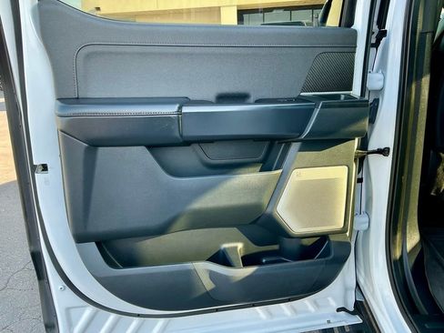 Used 2022 Ford F150 Raptor w/ Equipment Group 801A High image 31