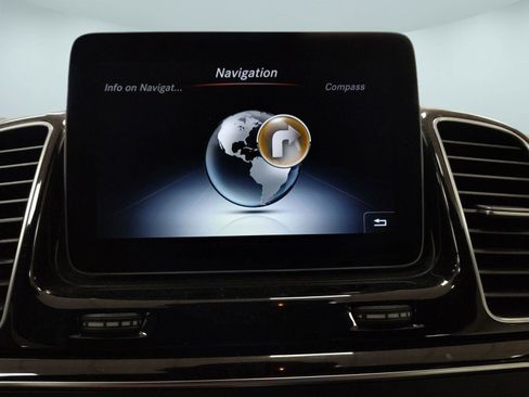 Used 2018 Mercedes-Benz GLE 350 image 19