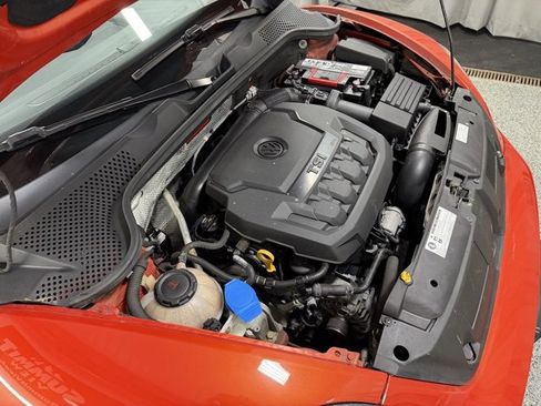 Used 2018 Volkswagen Beetle 2.0T Coast w/ Coast Lighting Package image 22
