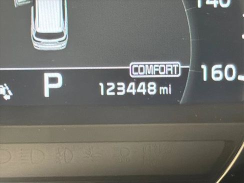Used 2019 Kia Sorento EX w/ EX Touring Package FWD image 30