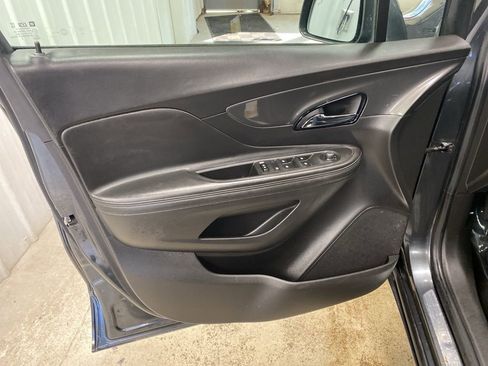 Used 2017 Buick Encore Essence image 26