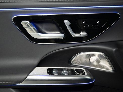 New 2026 Mercedes-Benz E 53 AMG e 4MATIC Sedan image 20