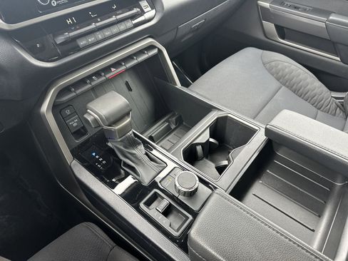 Used 2022 Toyota Tundra SR5 w/ SR5 Convenience Package image 26