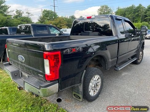 Used 2017 Ford F250 Lariat w/ Tow Technology Bundle AWD/4WD image 3