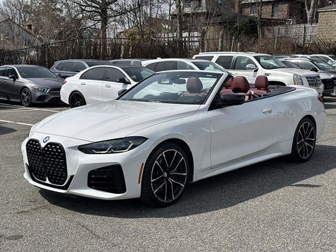 Used 2022 BMW 440i xDrive Convertible w/ Premium Package image 31