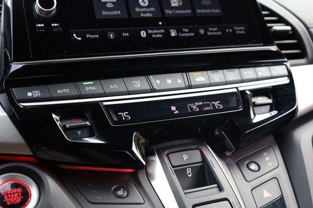 Used 2025 Honda Odyssey Sport-L image 16