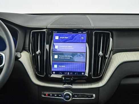 Certified 2022 Volvo XC60 B5 Inscription image 14