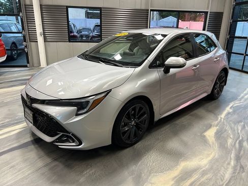 Used 2024 Toyota Corolla XSE FWD image 32