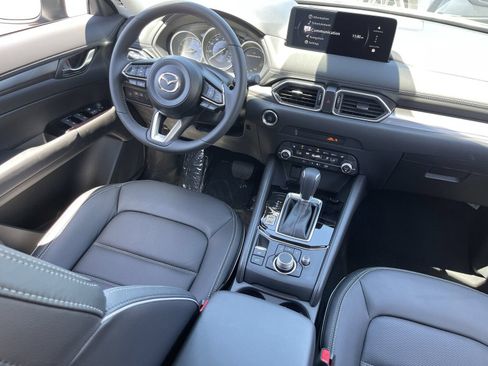 Used 2025 MAZDA CX-5 AWD 2.5 S w/ Preferred Package image 16