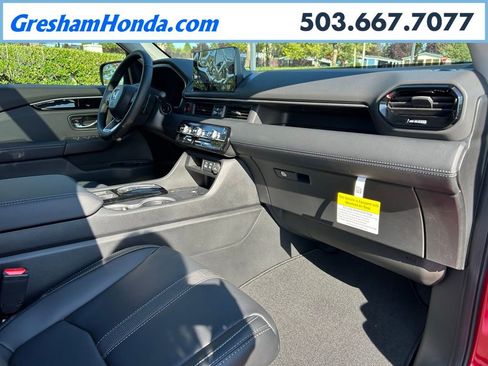 New 2025 Honda Pilot Touring image 28