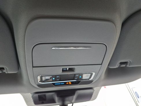 Certified 2025 Ford F150 Lariat w/ Equipment Group 501A Mid image 45