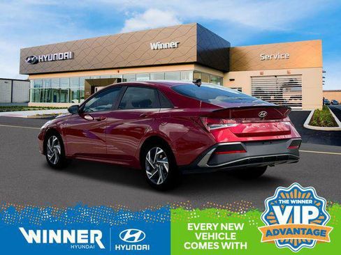 New 2025 Hyundai Elantra Sport image 5