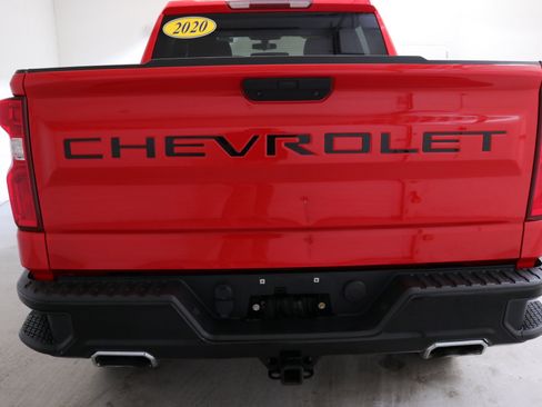 Used 2020 Chevrolet Silverado 1500 Custom Trail Boss w/ Custom Convenience Package image 7
