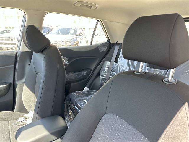 New 2026 Hyundai Venue SE FWD image 23