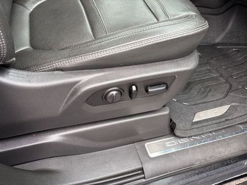 Used 2020 GMC Sierra 1500 Denali w/ Denali Ultimate Package image 45