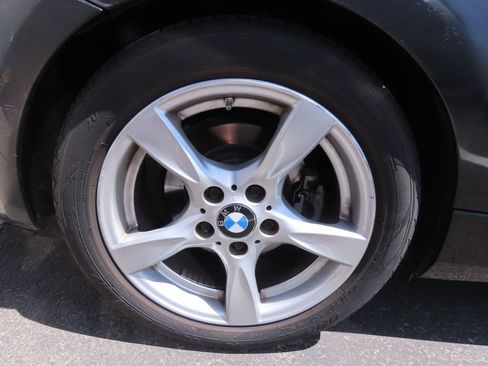Used 2012 BMW 128i Convertible RWD image 17