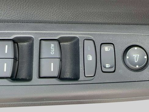 Certified 2025 Honda CR-V LX image 13