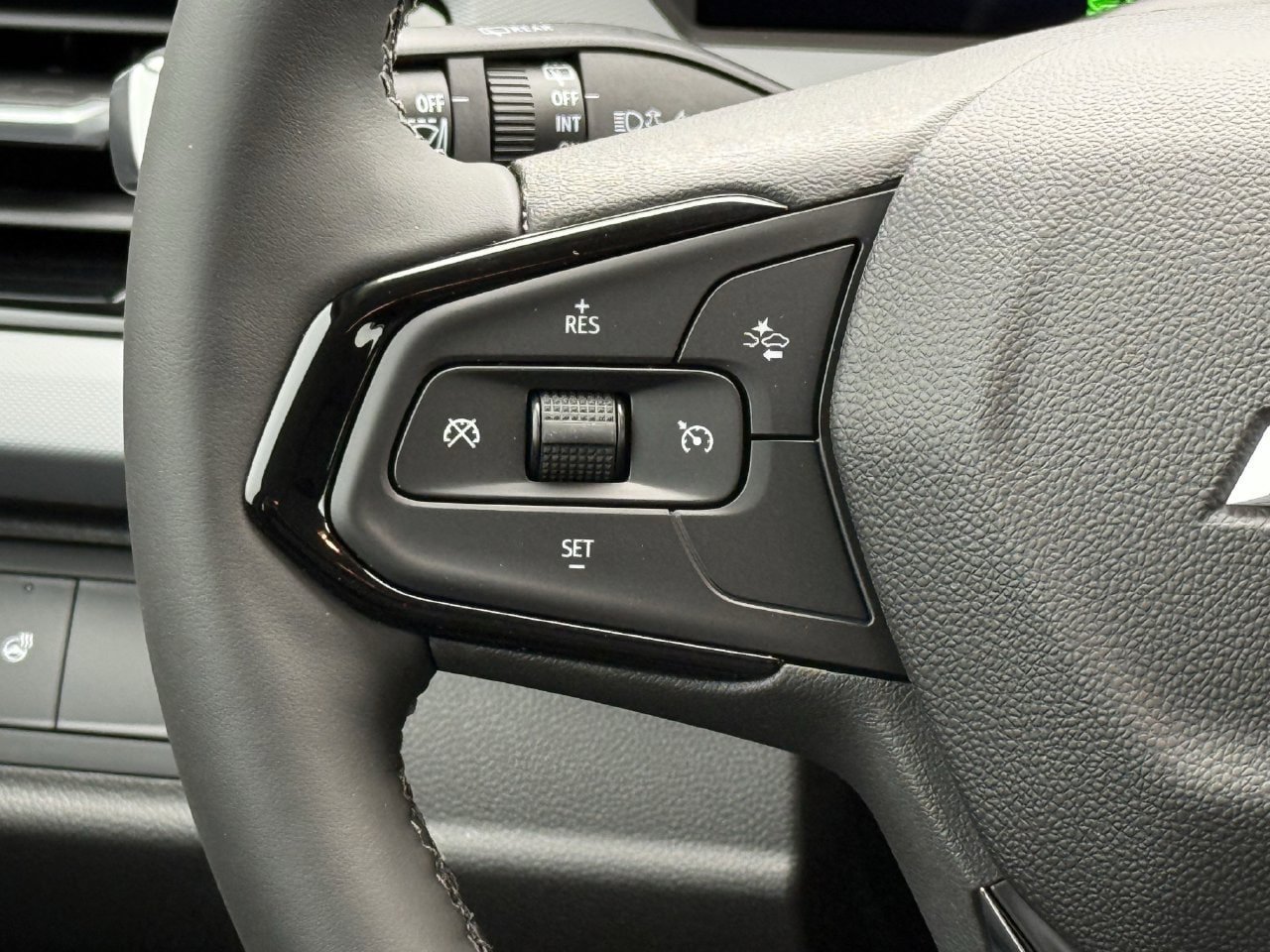 New 2027 Chevrolet Bolt LT w/ Comfort Package FWD image 13