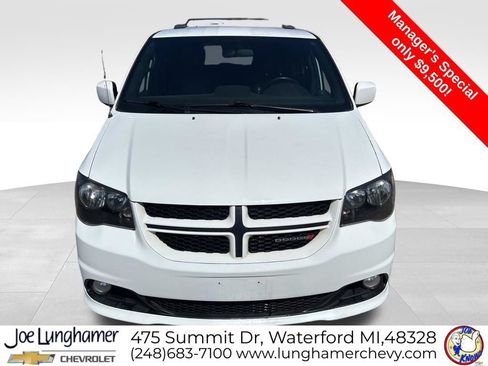 Used 2016 Dodge Grand Caravan R/T FWD image 8