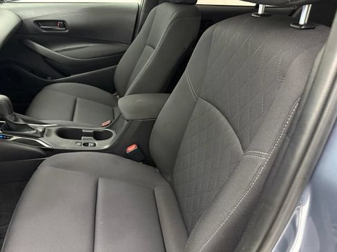 Used 2025 Toyota Corolla LE FWD image 26