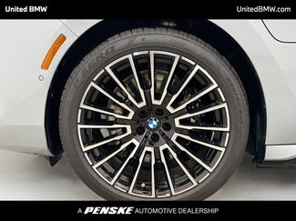 New 2026 BMW 750e xDrive w/ Premium Package video 2