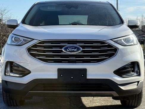 Used 2020 Ford Edge SEL w/ Cold Weather Package image 9