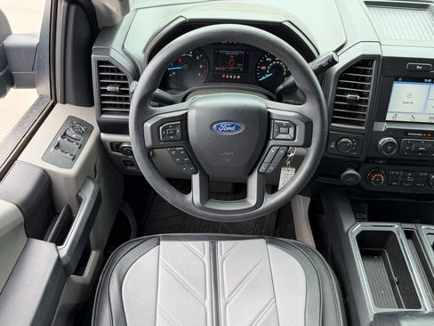 Used 2018 Ford F150 XL w/ Equipment Group 101A Mid AWD/4WD image 9