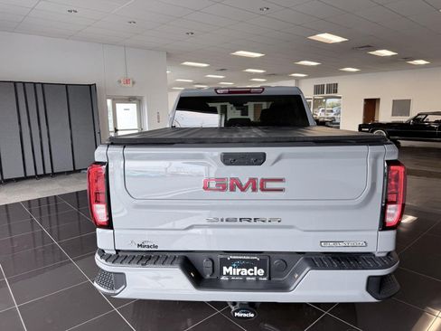 Used 2024 GMC Sierra 1500 Elevation AWD/4WD image 14
