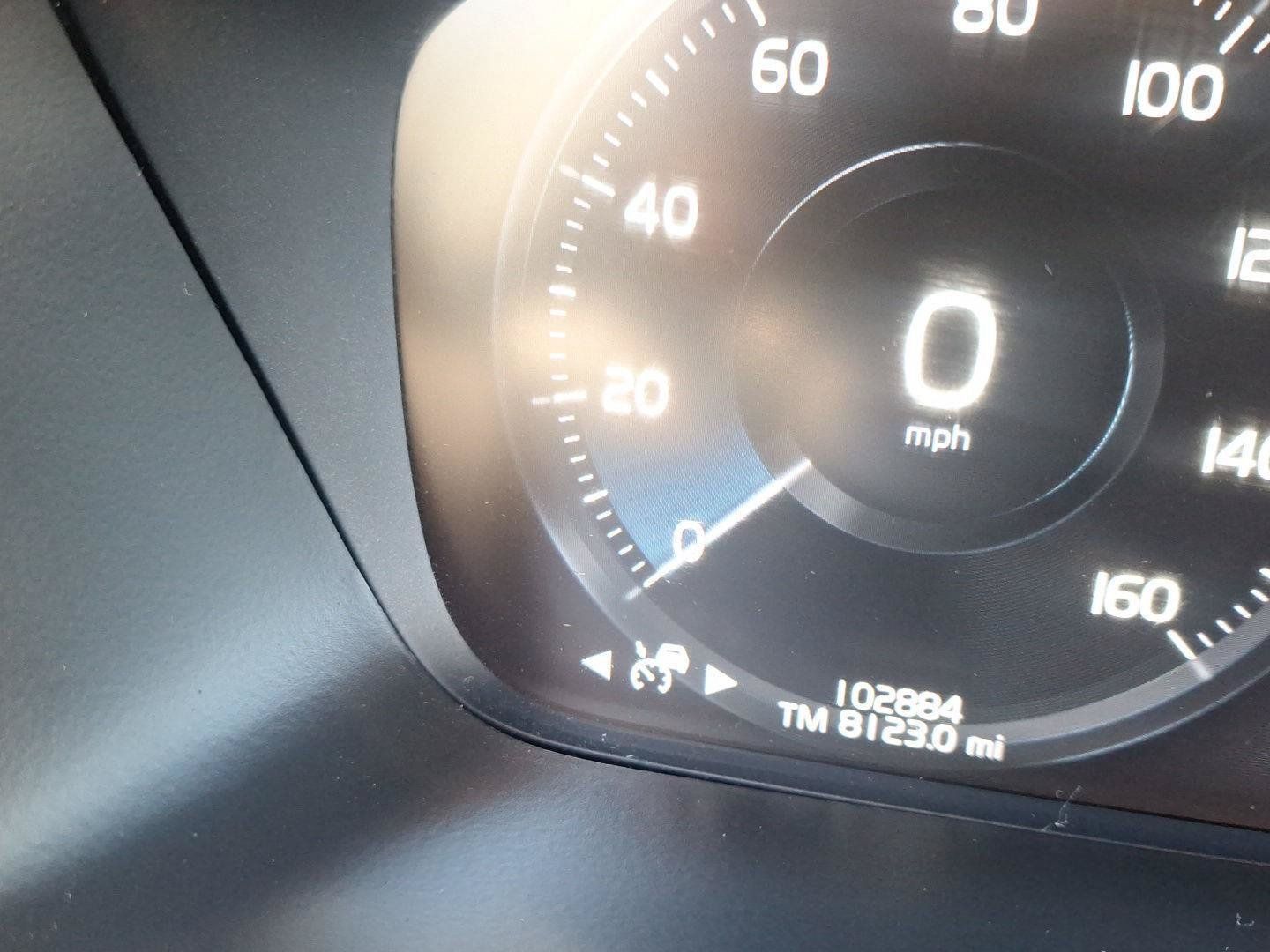 Used 2019 Volvo XC90 T6 Momentum AWD/4WD image 26