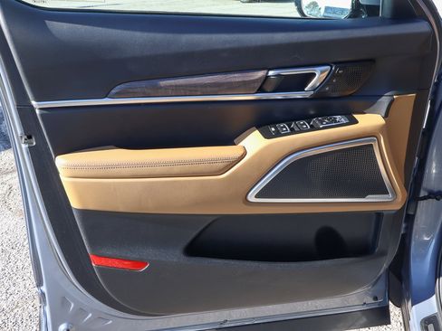 Used 2022 Kia Telluride SX w/ Towing Package image 14