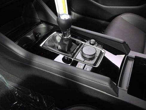 New 2026 MAZDA MAZDA3 2.5 S Hatchback w/ Premium Pkg FWD image 31
