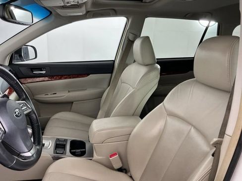 Used 2012 Subaru Outback 3.6R Limited AWD/4WD image 14