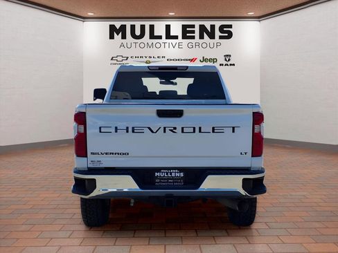 Used 2023 Chevrolet Silverado 2500 LT image 6