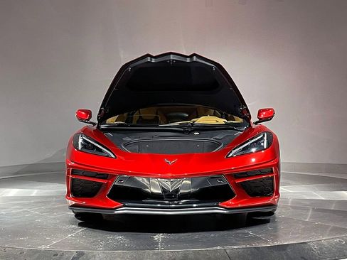 Used 2021 Chevrolet Corvette Stingray w/ Z51 Performance Package image 24