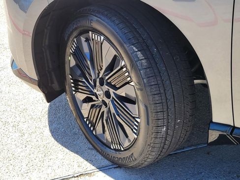 New 2026 Nissan Murano Platinum w/ Technology Package image 11