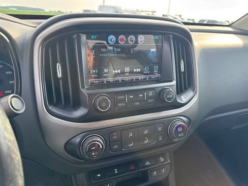 Used 2016 Chevrolet Colorado Z71 AWD/4WD image 16