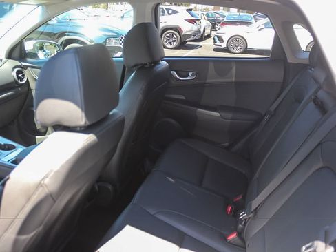 Certified 2023 Hyundai Kona Limited FWD image 23