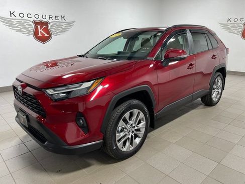 Used 2025 Toyota RAV4 XLE Premium w/ Weather Package AWD/4WD image 3