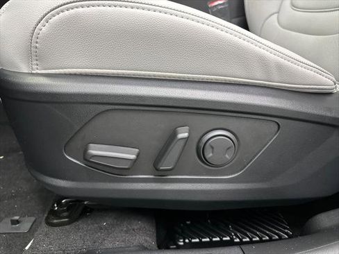 New 2026 Hyundai Santa Cruz Limited image 10