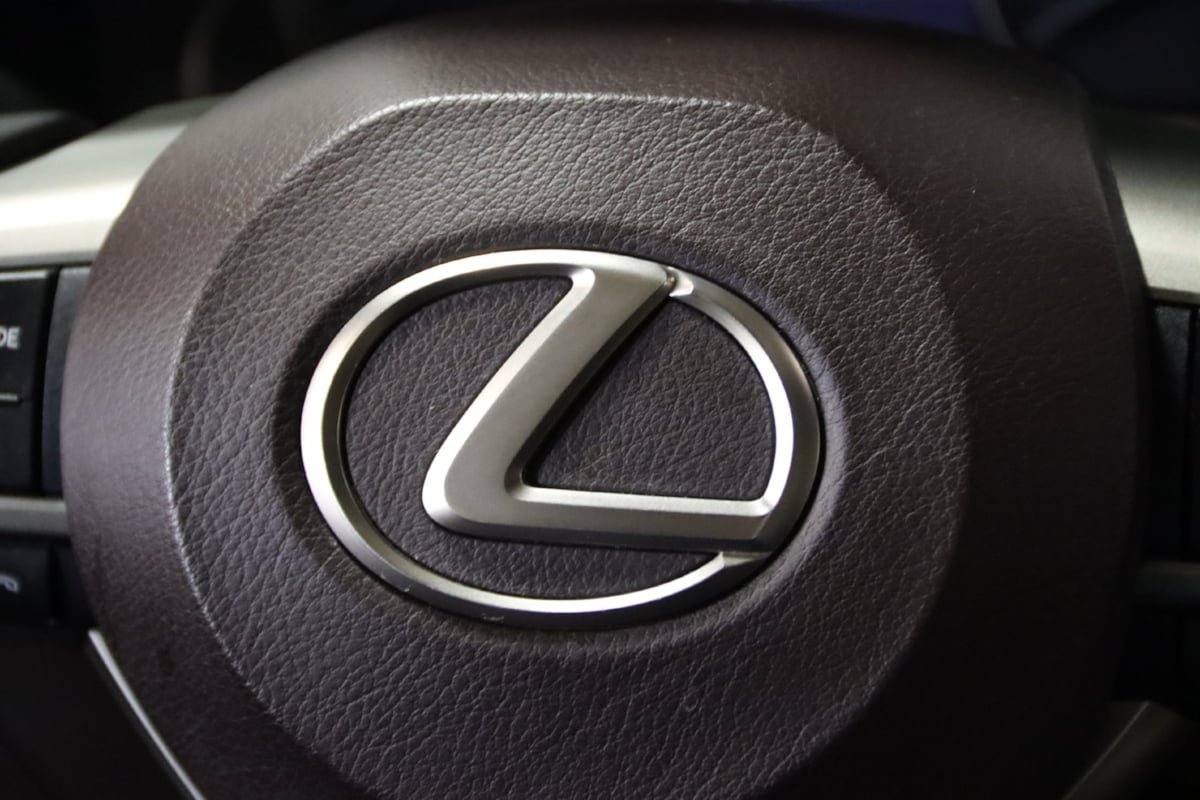 Used 2018 Lexus RX 350 AWD w/ Premium Package image 40