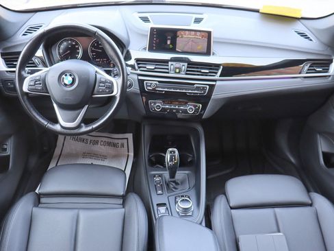 Used 2020 BMW X1 xDrive28i w/ Convenience Package AWD/4WD image 9