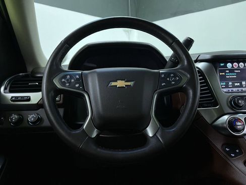 Used 2016 Chevrolet Suburban LTZ image 20