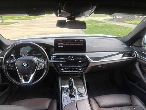 Used 2021 BMW 540i xDrive w/ Premium Package AWD/4WD image 17
