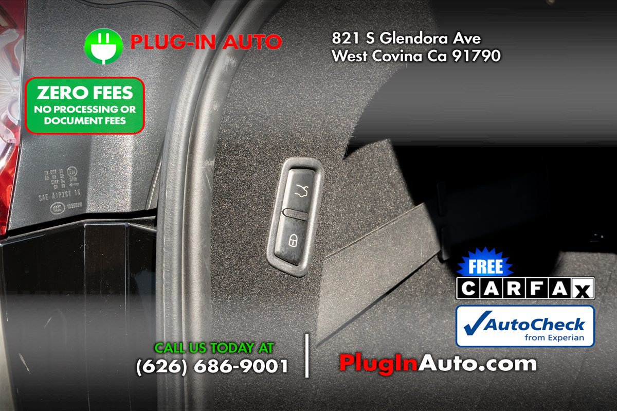 Used 2019 Maserati Levante AWD/4WD image 12