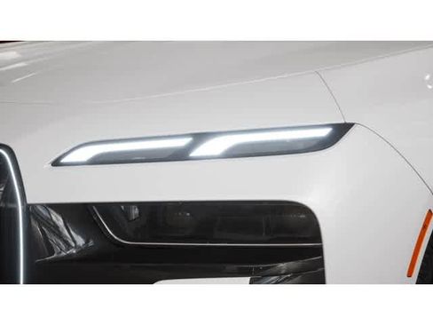 New 2026 BMW 740i xDrive 740i xDrive w/ Premium Package image 6