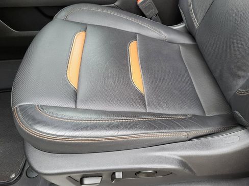 Used 2024 GMC Sierra 1500 AT4 w/ AT4 Preferred Package image 15