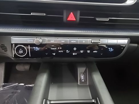 New 2025 Hyundai Ioniq 6 SE image 27