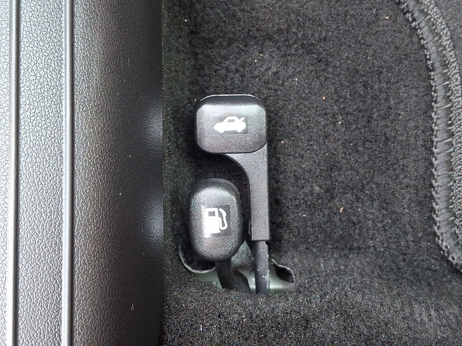 Certified 2026 Hyundai Elantra SE FWD image 24