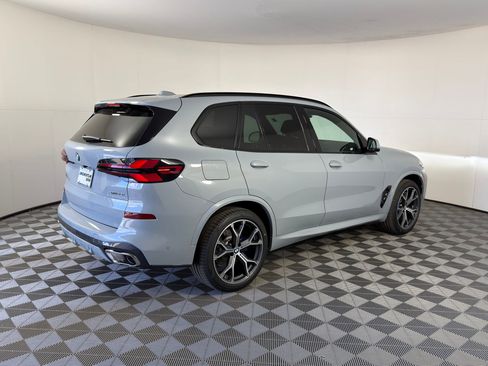 New 2026 BMW X5 xDrive40i w/ M Sport Package image 7
