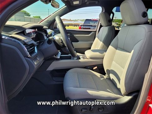 New 2025 GMC Acadia Elevation image 6